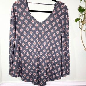 mts Boho Deep V back swing top size M